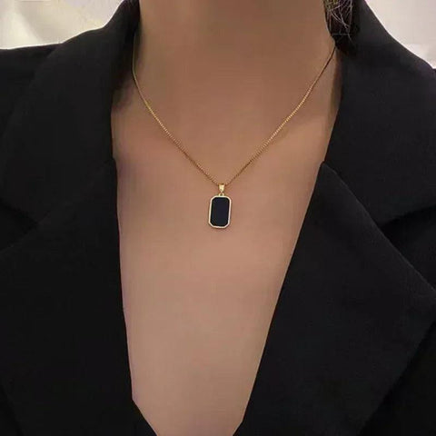 Elegant Korean Square Pendant Necklace – Gold Chain Jewelry for Women ✨ - OneSmartZone