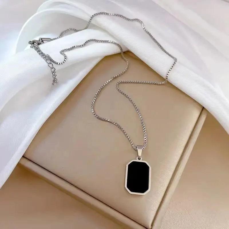 Elegant Korean Square Pendant Necklace – Gold Chain Jewelry for Women ✨ - OneSmartZone