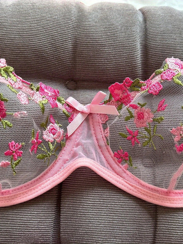 Floral Embroidery 2-Piece Lingerie Set – Elegant Women's Erotic Underwear - OneSmartZone