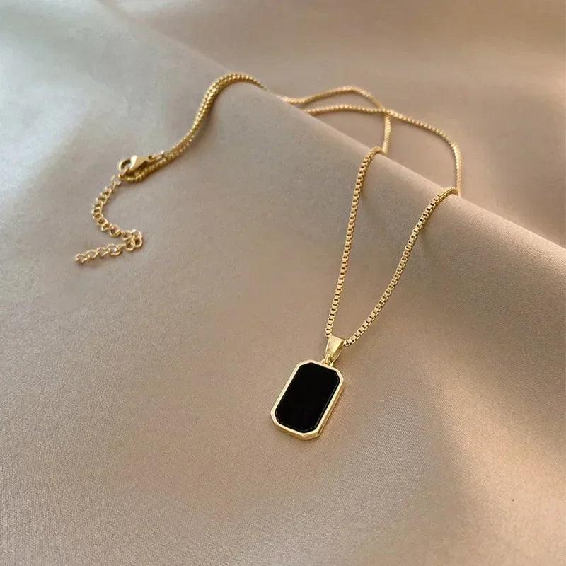 Elegant Korean Square Pendant Necklace – Gold Chain Jewelry for Women ✨ - OneSmartZone