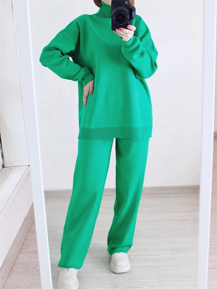 Women's Knitted Tracksuit – Turtleneck Sweater & Jogging Pants Set - OneSmartZone